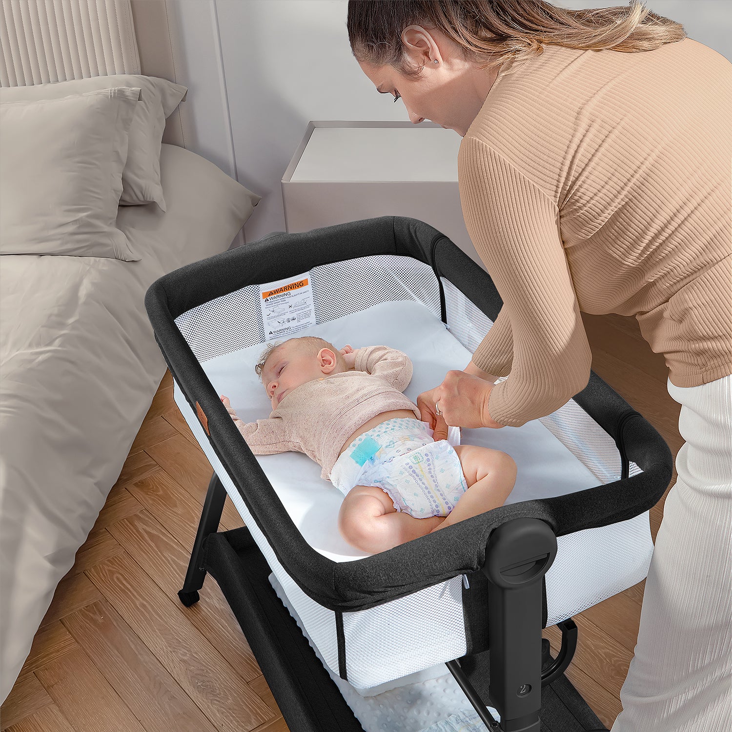 BabyBond Baby Bassinet 3 in 1 Bassinet Bedside Sleeper with Soft Mattr